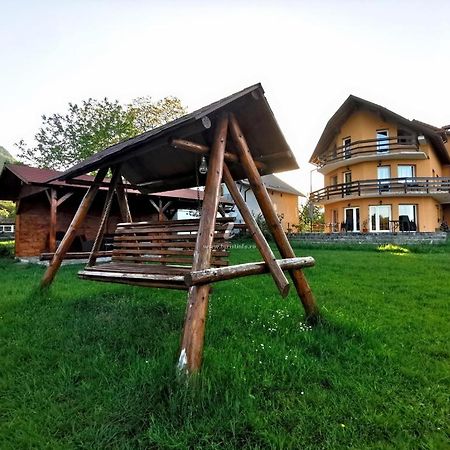 Отель Casa Tamara Бран Экстерьер фото